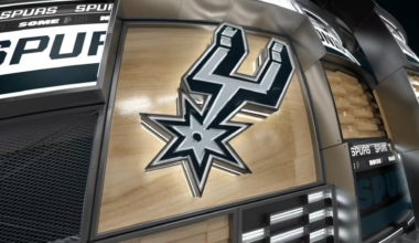 [Highlight] Sean Elliott telestrator knowledge, memorable moments of Spurs vs Blazers, flashback to Tiago's time with the Spurs, stats for Keldon, and culinary spotlight | vs POR 1.3.26