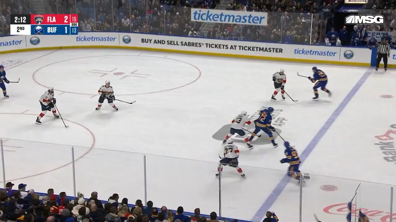 Tage bullying Reinhart and Benson cleans up Tages rebound