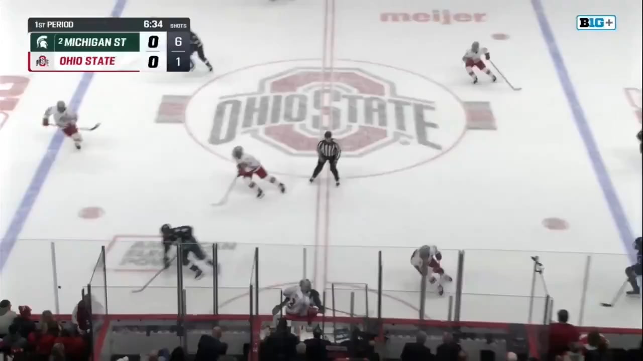 [Flyers Clips] Porter Martone with 2 GOALS in the first period in his return to Michigan State!!