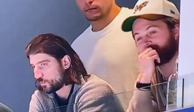 Nylander saying hello in Swedish sign language