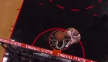 KAT was questionable due to back spasms. Josh Hart: “get up”.