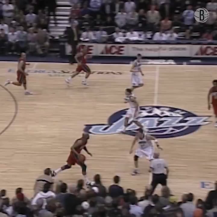 OTD in 2007: VC called game and told the Utah crowd, “Bye-bye, drive home safely."