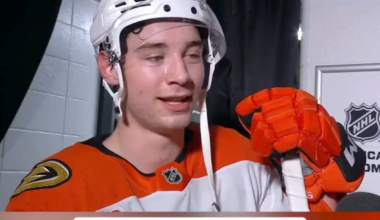 Head on a swivel, Becks 📽️