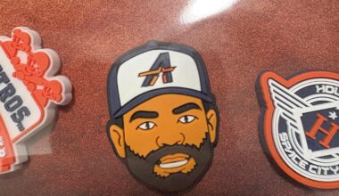 HEB Buddies Club - Is this supposed to be Altuve?