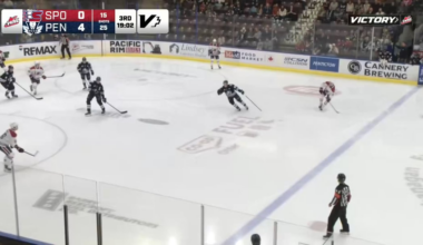 Jacob Kvasnicka scores shorthanded