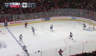 Nick Suzuki goes around the tendy and puts the Habs within one goal of tying the game
