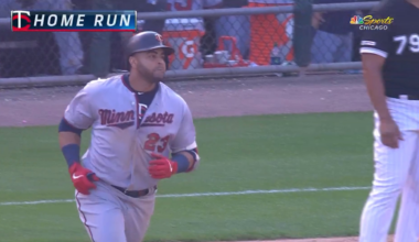 Weird coincidence...6/29/19...the 3rd longest HR in Rate Field Statcast history (Nelson Cruz, 469 ft) and 2nd shortest HR (Max Kepler, 333 ft) were hit on the same day as each other #Baseball