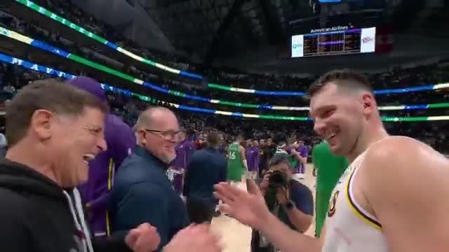 [Highlight] Luka Dončić is all smiles as he catches up with Dallas Mavericks minority owner Mark Cuban: