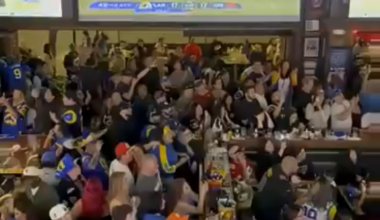 There's dozens of us