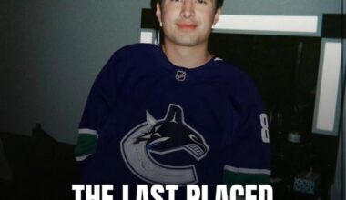 Shane Hollander to the Vancouver Canucks 👀