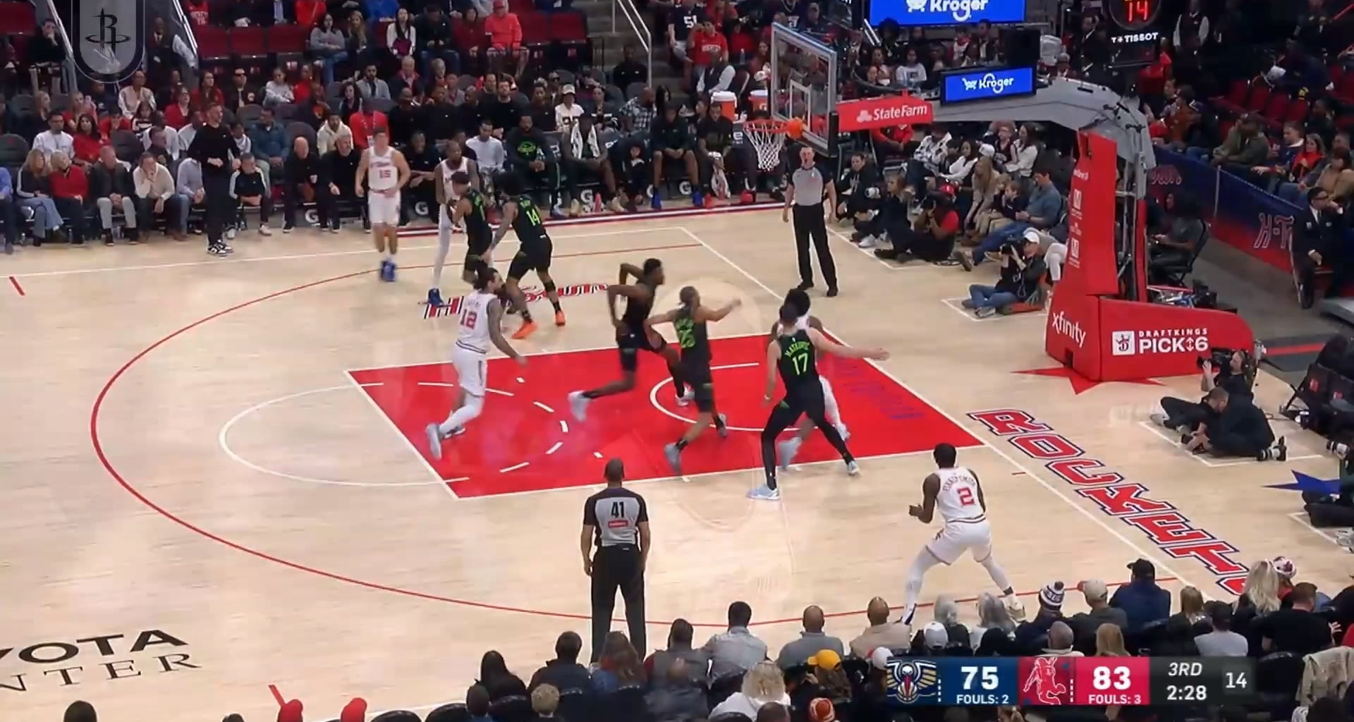 Amen puts back his own miss