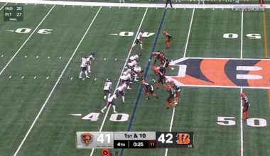 (Highlight) Caleb Williams to Colston Loveland for the win