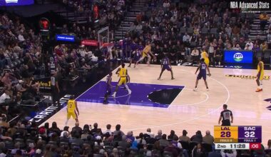 JJ Redick's reaction to Dalton Knecht getting blocked by Zach Lavine