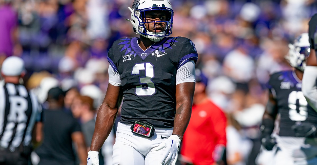 Packers continue to churn roster