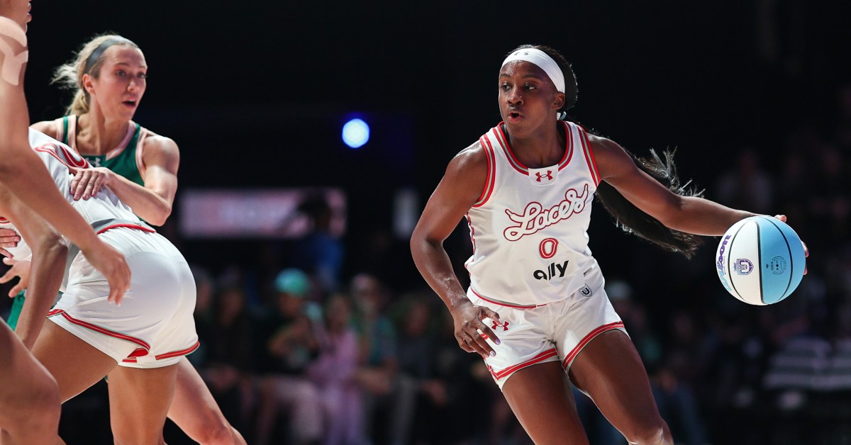 Unrivaled: Jackie Young leads Laces to comeback over Chelsea Gray, Rose