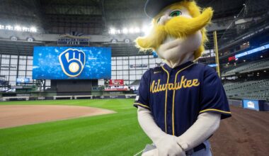 I can't wait for the 2026 season to start!! ⚾️♥️♥️