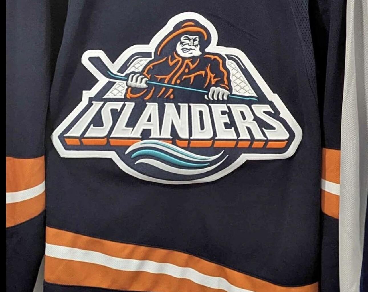 [FS] Found mine in a bigger size! Selling this guy for $125 USD shipped, size 50, new with tags :)