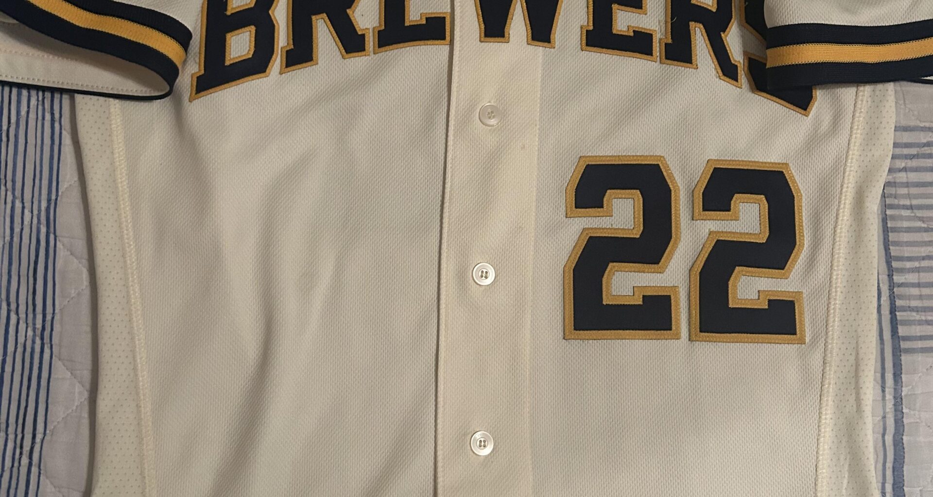 Yeli Authentic 2020 Jersey (Before Fanatics ruined it)