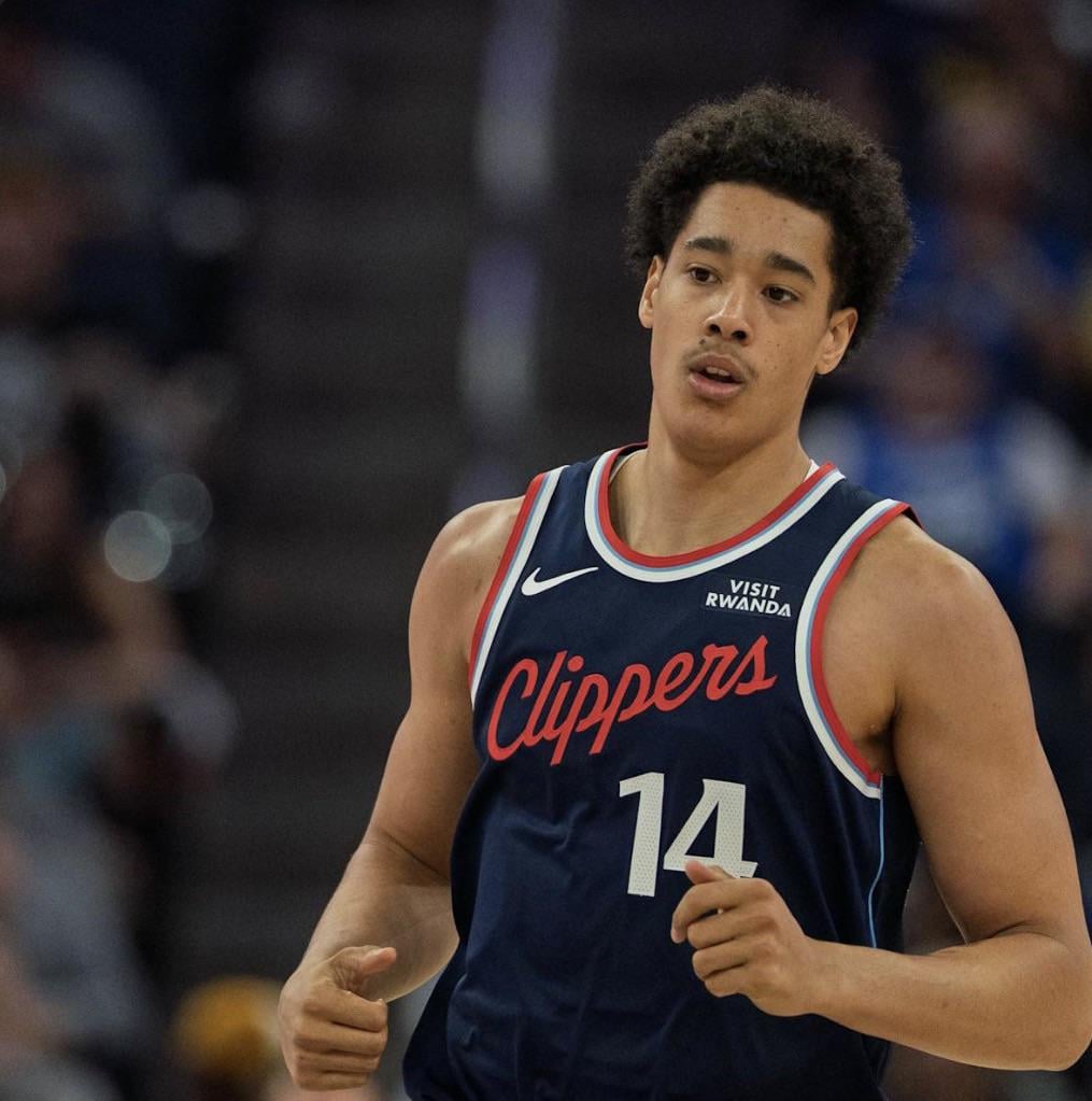 Should Yanic play PF too?