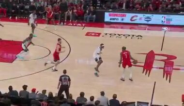 [Highlight] Sengun posts 25 points and a game-high 15 rebounds with 3 assists vs. MIN