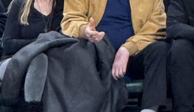 Pop sitting courtside at the Austin Spurs game tonight