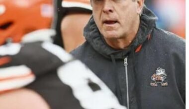 Who cares about HC. Bring back Bill Callahan first!!!!