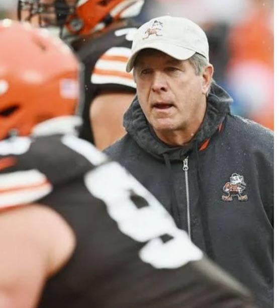 Who cares about HC. Bring back Bill Callahan first!!!!