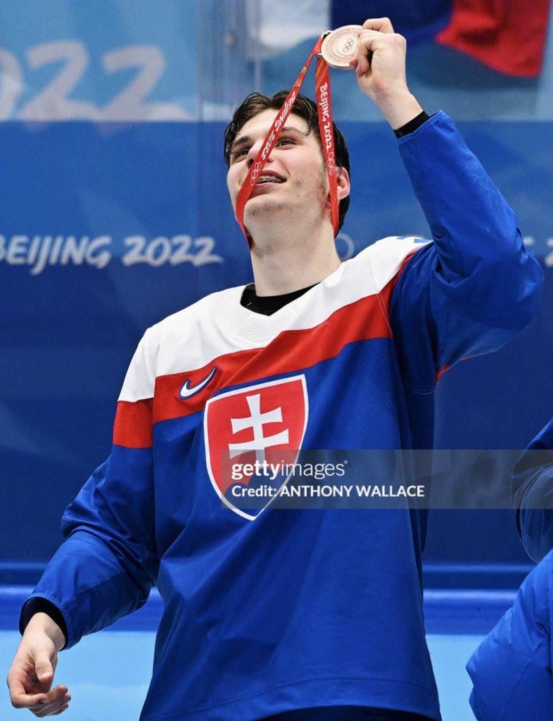 Juraj Slafkovsky on playing for Slovakia at the upcoming Olympics: “I want to show that I am a leader and I want to lead by example. By playing my best, fighting for our country. That's the main thing - to show that I can be that leader."