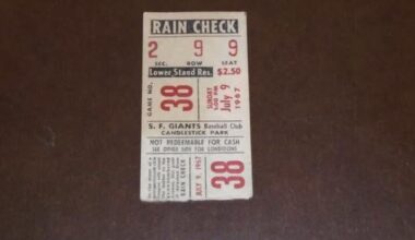 Old Giants stubs help