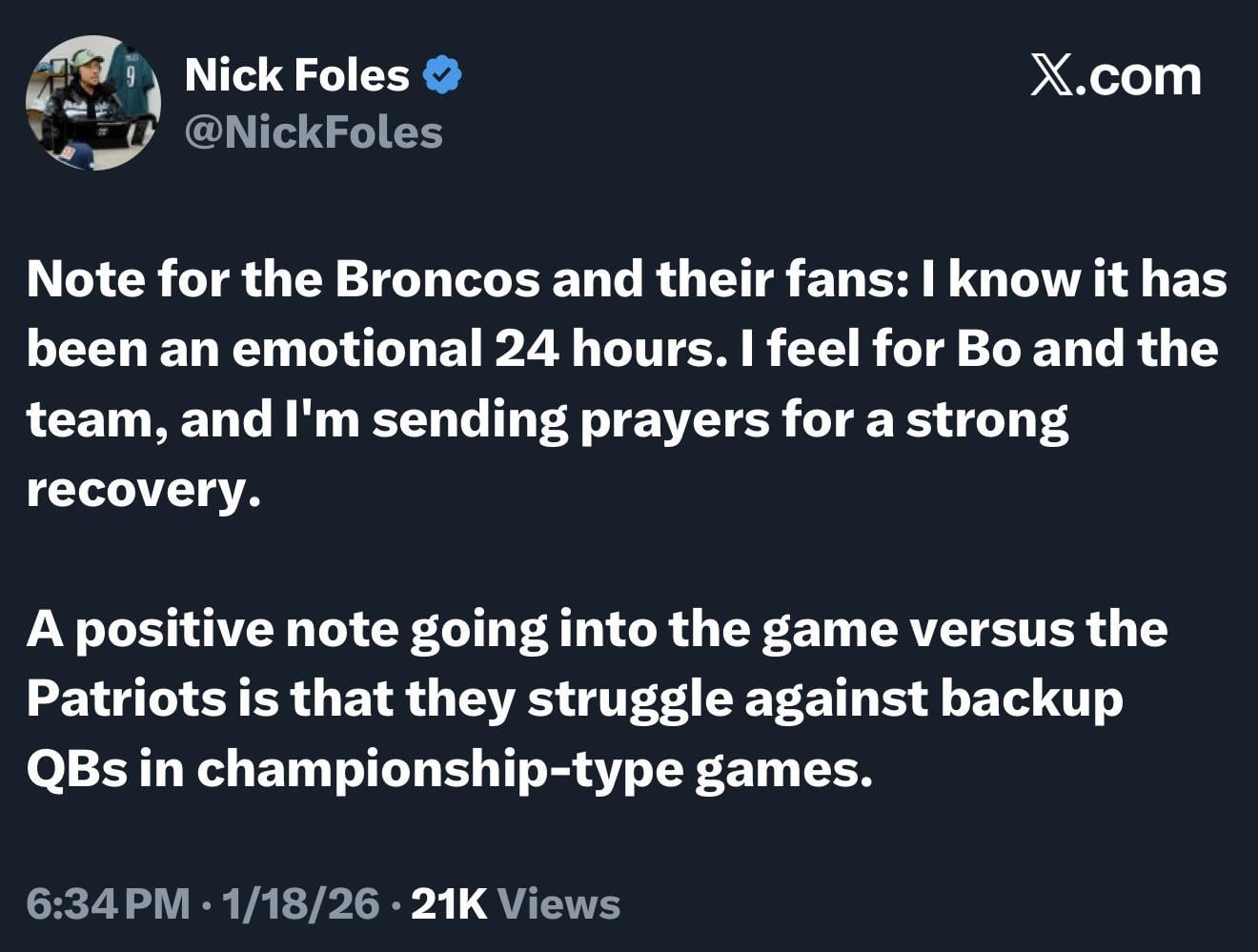 Nick Foles with words of encouragement for the Broncos