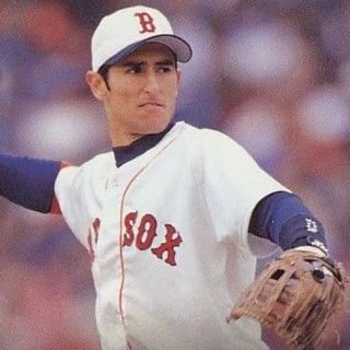 Thoughts on the alternate white caps worn in 1997?