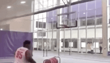 Exclusive footage of Spurs practicing shooting any shot before games