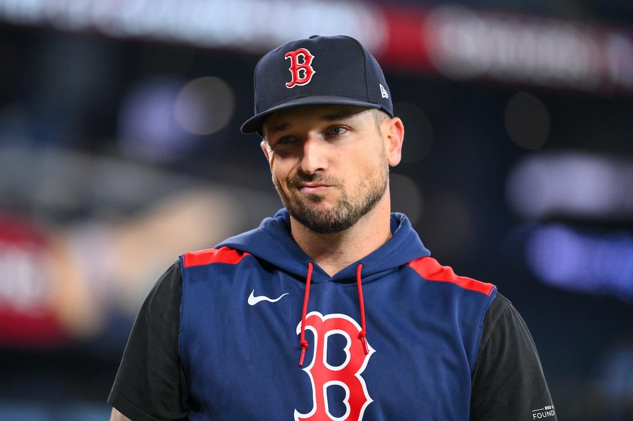 [McAdam]: "If they miss out on Bichette, the Sox will be forced to make do from within. They could install Marcelo Mayer at third and form a platoon of Romy Gonzalez and David Hamilton for second base"