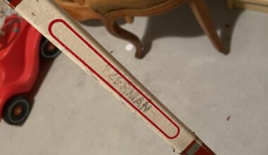 Yzerman stick: is it original?