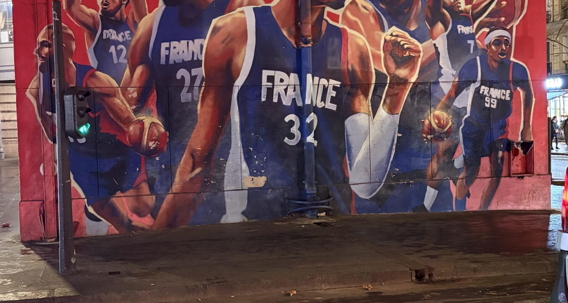 Big Ru Sighting in Paris