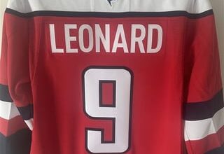 [Mail Day] Premium #9 LEONARD from Hockey Authentic
