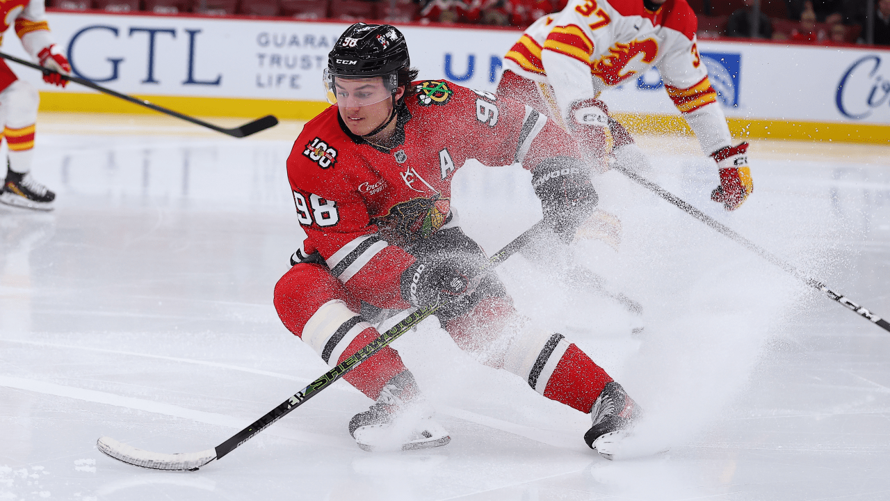 NHL Status Report: Bedard returns for Blackhawks against Flames