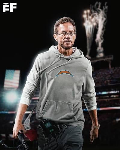 Day 1 of posting a picture of Mike McDaniel until we stop seeing “McDaniels” on this sub