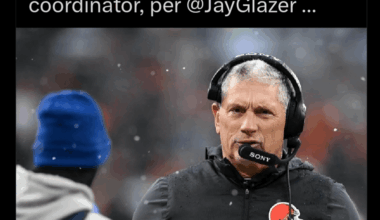 [Sleeper] Cleveland is informing head coaching candidates its preference is to retain Jim Schwartz as defensive coordinator, per @JayGlazer