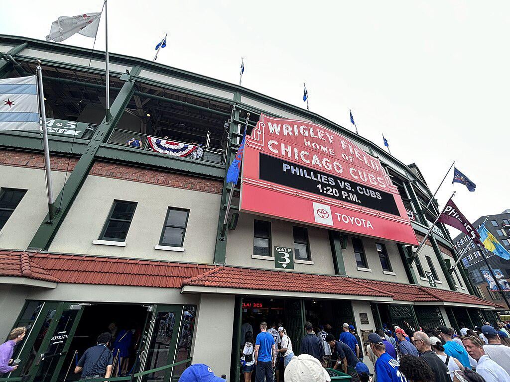 Transgender employee sues Cubs alleging discrimination, harassment and retaliation - Windy City Times