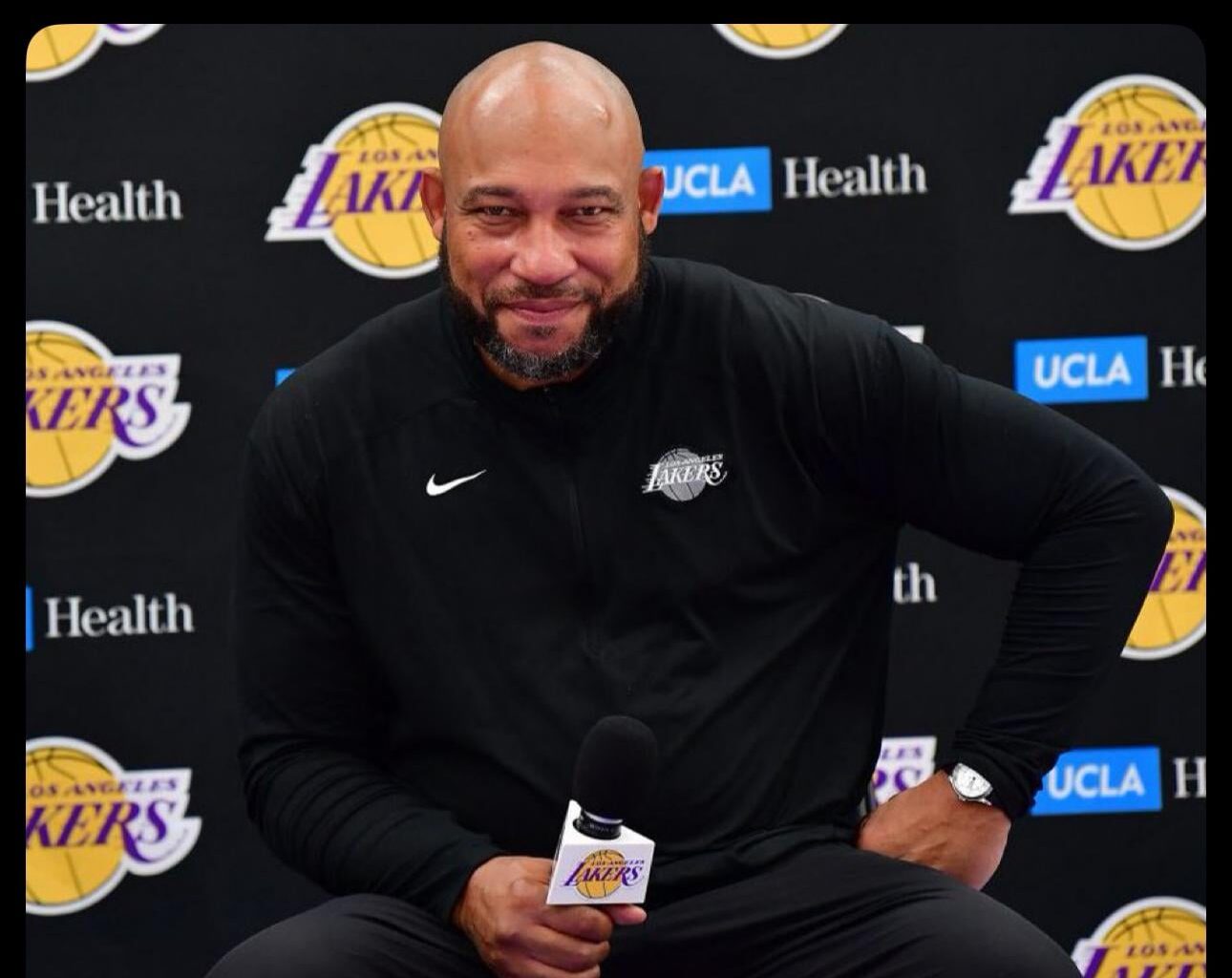 If yall think the laker Reddit is bad look at laker twitter