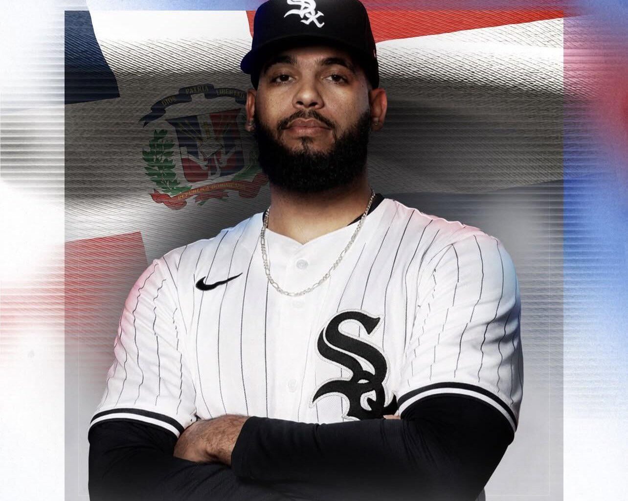 Yes, sir... Antonio! seranthony is ready to join the Dominican Republic team in the #WorldBaseballClassic🇩🇴