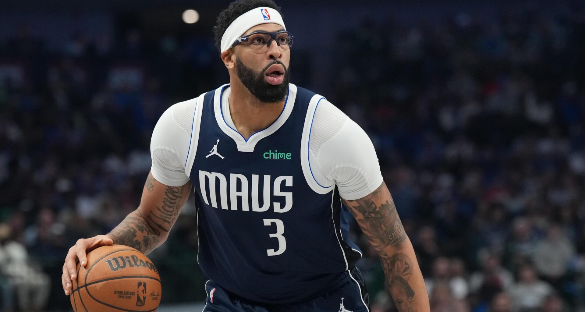 Mavs Rumors on 'Open for Business' NBA Trade Deadline Strategy amid Anthony Davis Buzz