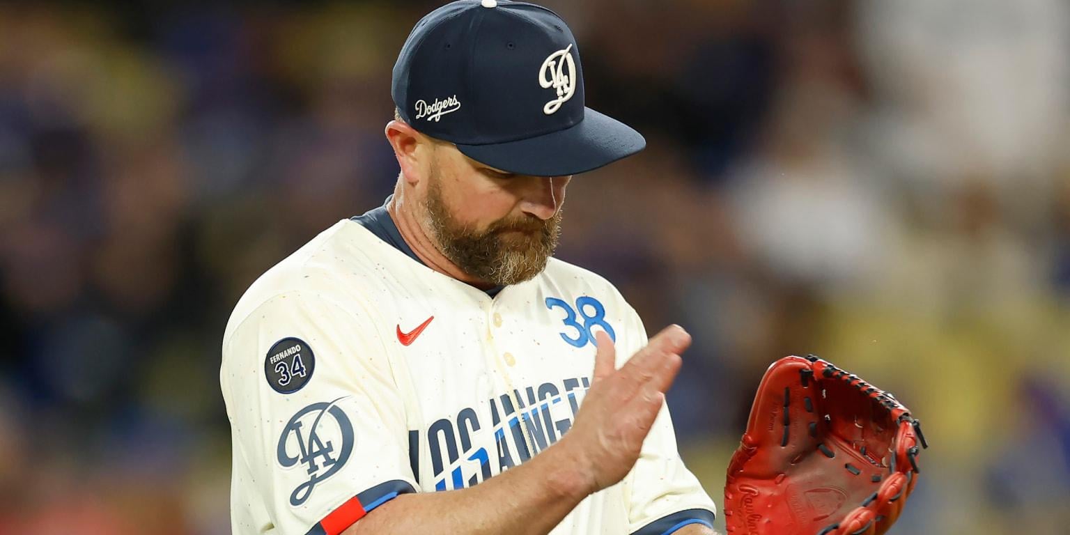 Angels add veteran reliever Yates on 1-year deal