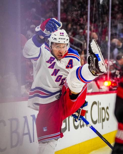 Have Rangers fans finally figured it out that this team sucks and it's time to trade Panarin before he leaves in the summer for nothing?
