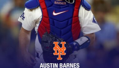 Mets sign longtime Dodgers catcher Austin Barnes to a Minor League deal.