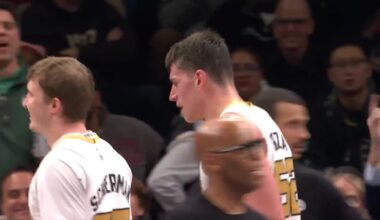 Garzilla gets the entire team hyped with an emphatic block in the 4th