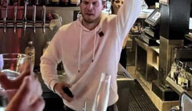 [SDUT] Myers will help young hitters' pregame swing work. Job begins with a 3-week spring stint covering a top-prospect camp and minor league camp. He hopes to find a window to return to SD, recalling pouring shots. "It was $1000, which is nothing compared to being able to celebrate with the fans.”