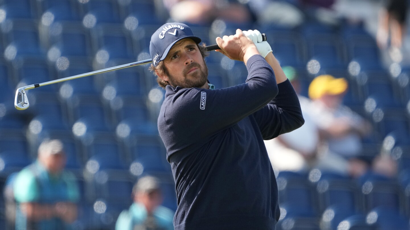 Nacho Elvira pounces on late errors by Rory McIlroy, Shane Lowry to win Dubai Invitational