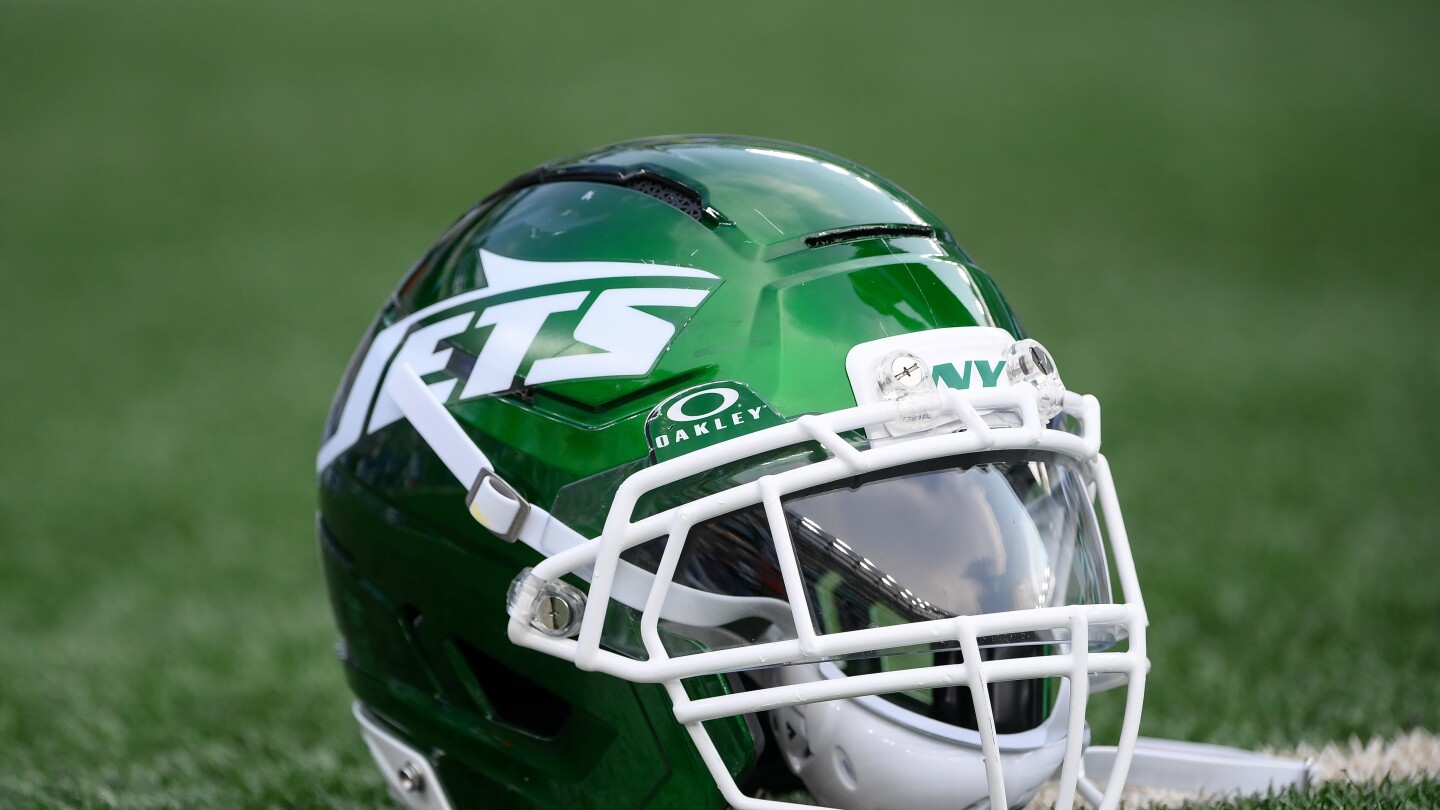 Jets announce interviews with five candidates for their OC job